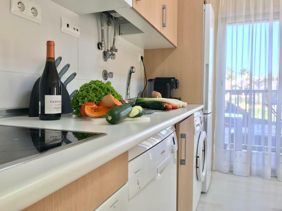 פורטימאו Litoral Mar Dream 17, Beach Front, Free Wi-Fi, Private Parking, Pool מראה חיצוני תמונה