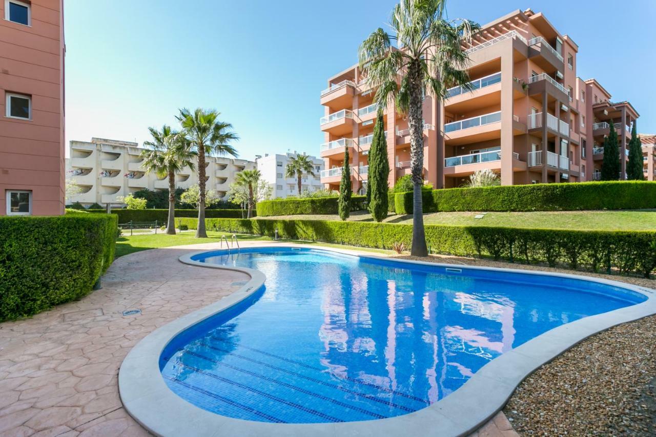 פורטימאו Litoral Mar Dream 17, Beach Front, Free Wi-Fi, Private Parking, Pool מראה חיצוני תמונה