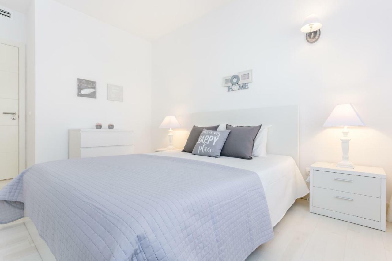 פורטימאו Litoral Mar Dream 17, Beach Front, Free Wi-Fi, Private Parking, Pool מראה חיצוני תמונה